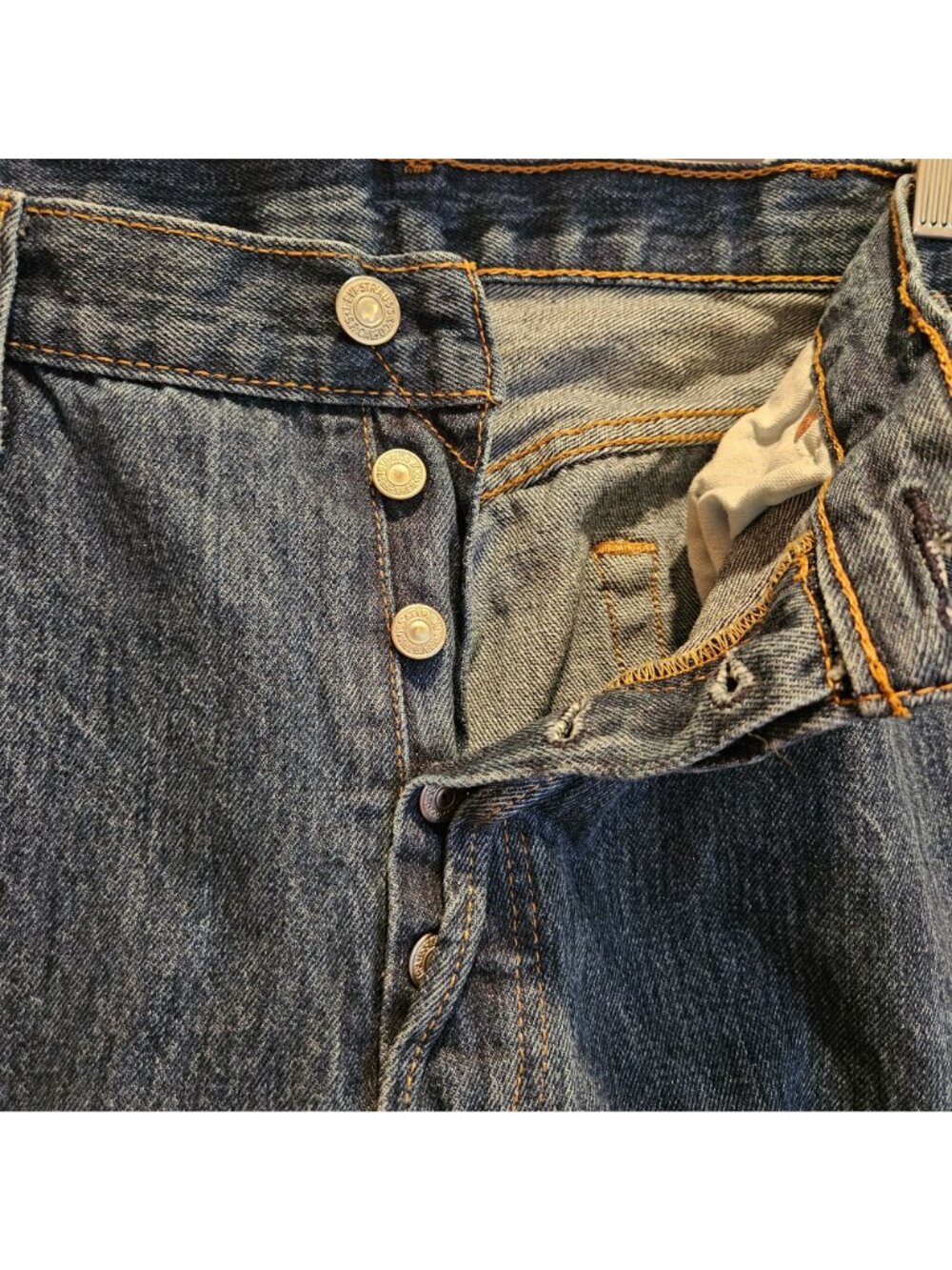 Levi's 501Blue Jeans mens 38x30 Button Fly Straight Cotton Dad Hipster Rugged